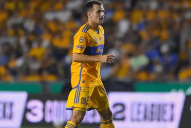 El canterano de Pachuca ha sido uno de los refuerzos para esta temporada pero los aficionados no se muestran contentos con su rendimiento en la cancha.