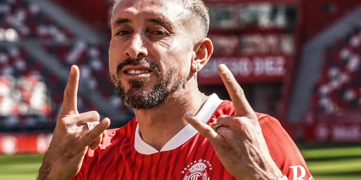 El mediocampista mexicano fue presentado como jugador de Toluca