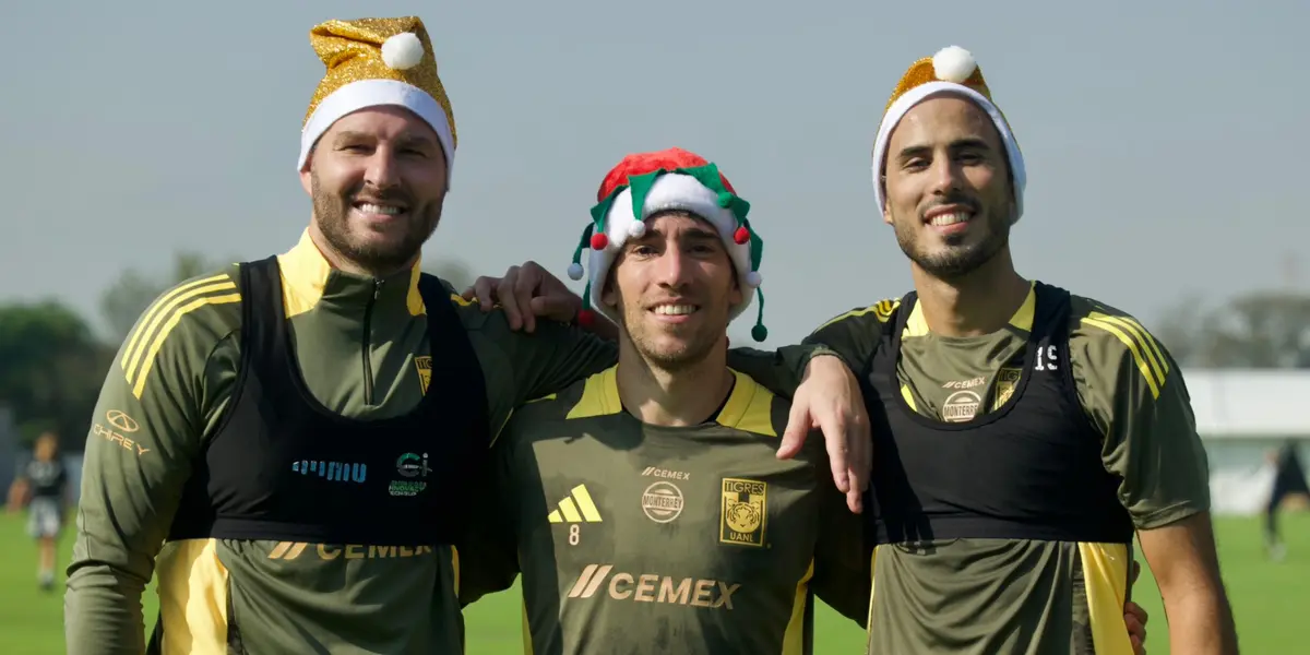 Gignac, Gorriarán y Pizarro celebrando la navidad / Foto: TigresOficial