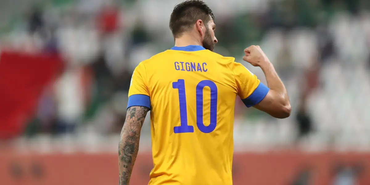 Gignac ya es un ídolo tigre y del fútbol mexicano / @10APG
