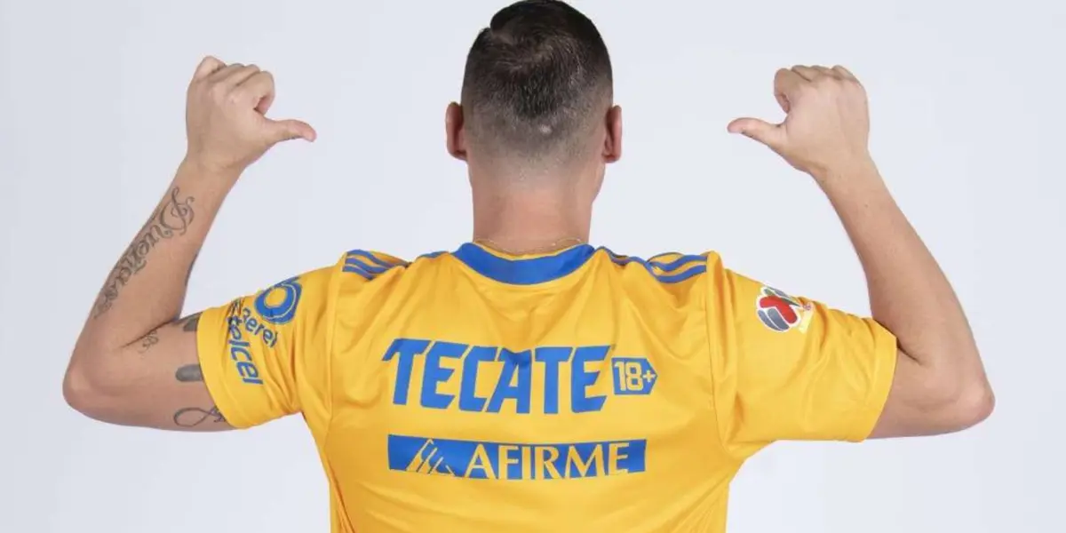 Hay muchos mexicanos que destacan con los Tigres en cada posición pero este jugador ha demostrado que siente los colores de Tigres.