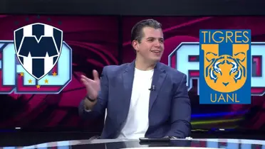 Jesús Barrón, logos de Monterrey y Tigres (FUENTE: Multimedios)