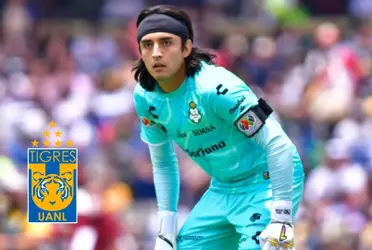 Luego de un partido que se convirtió en una pesadilla Acevedo podría salir de Santos