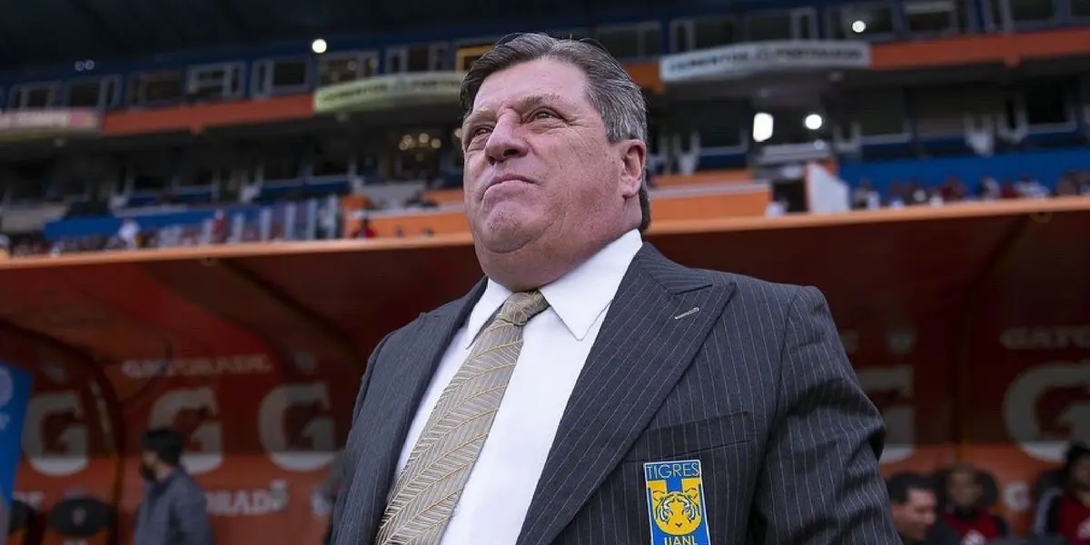 Miguel Herrera uso esta tcatica para desconcetrar a los felinos.