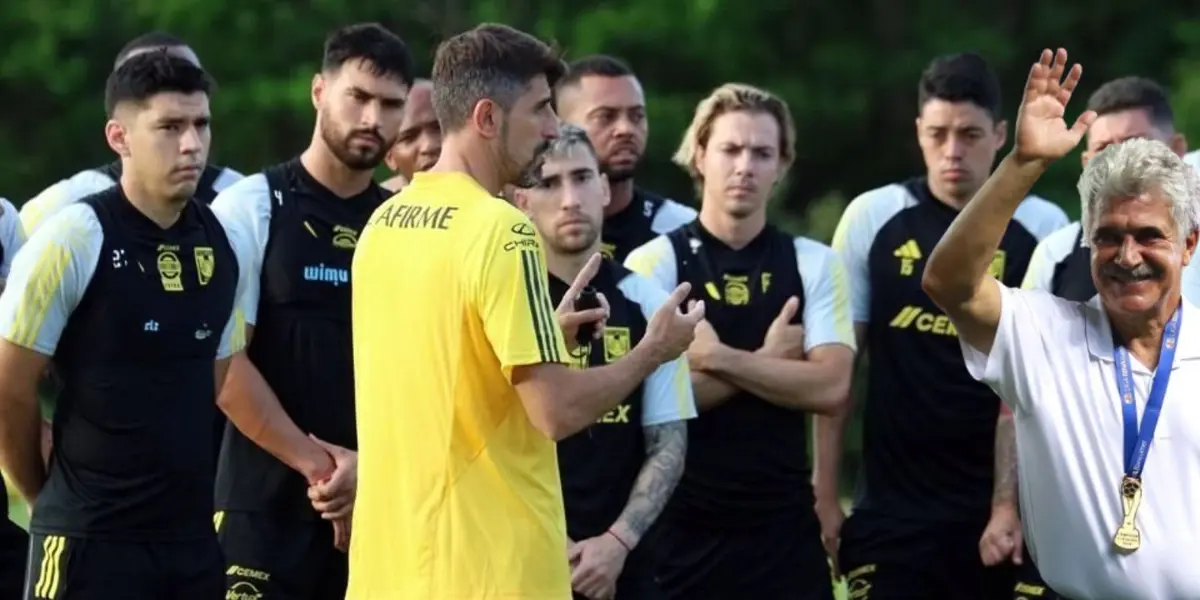 Paunovic y Tuca en entrenamiento de Tigres/FOTO: El Norte