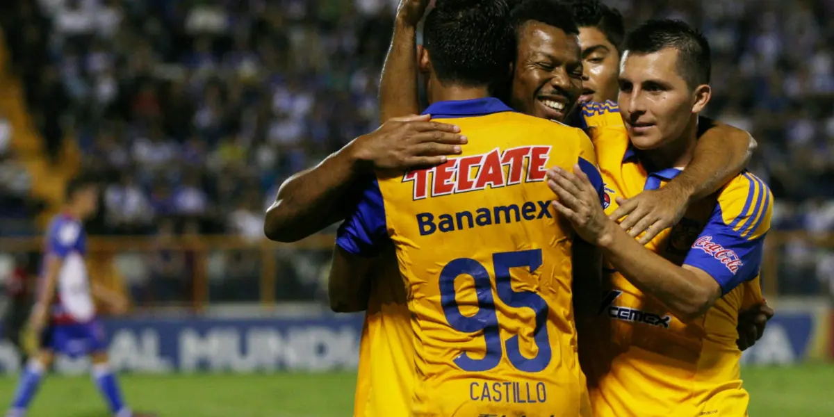 Tigres celebrando un gol (FUENTE: Milenio)