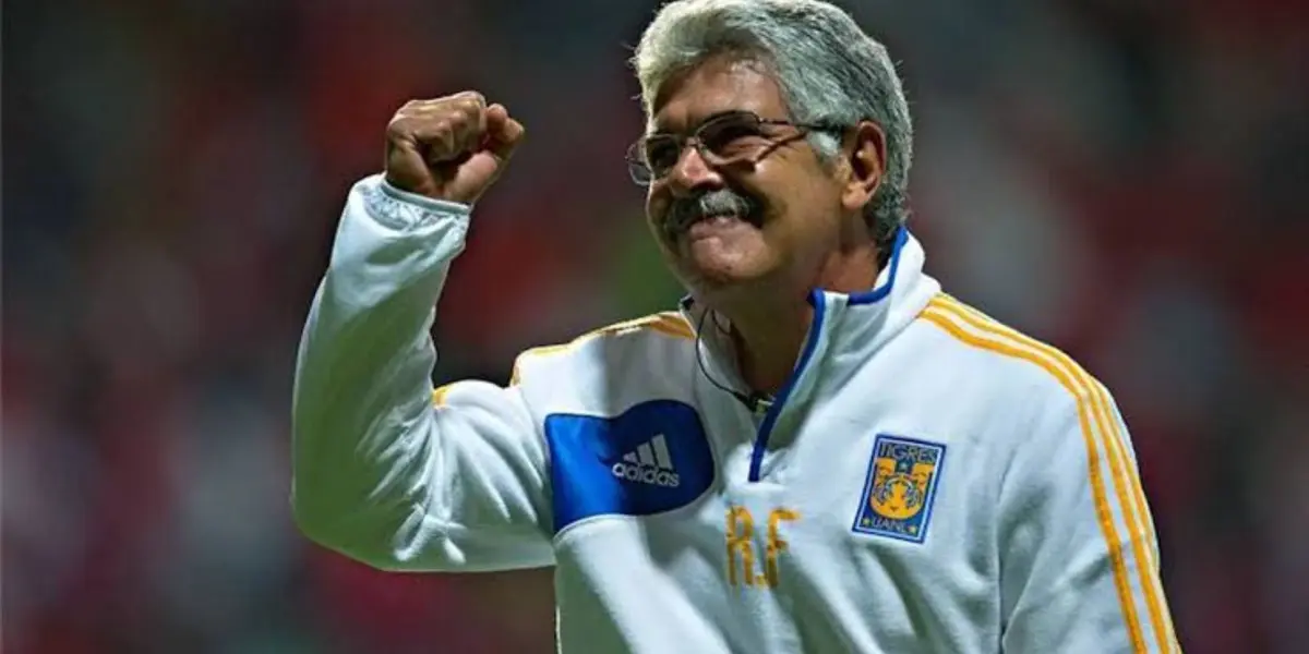 Tuca con Tigres/FOTO: Tigres