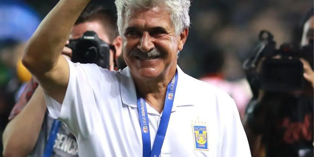 Tuca siendo campeón con Tigres/FOTO: Analistas